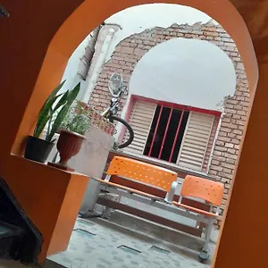 Wanderlust Albergue