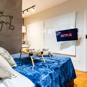 Domus Garden - Hostel, E Coliving Albergue